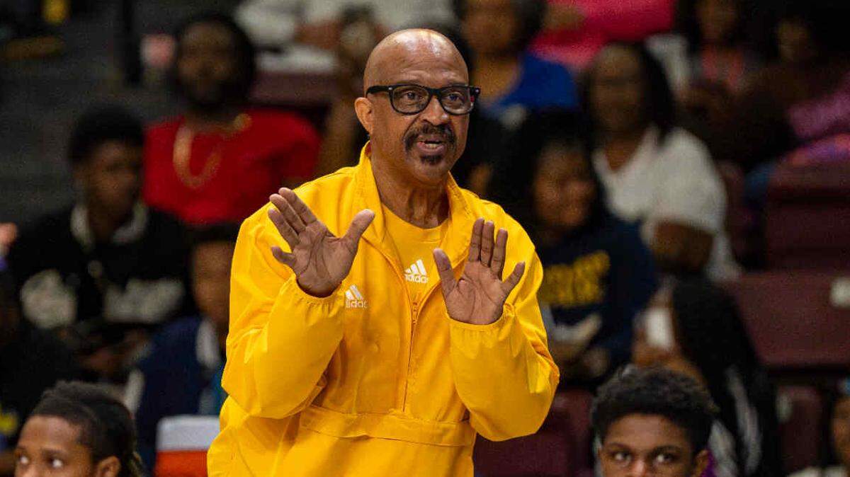Keenan SC basketball coach Zach Norris facing suspension | The State